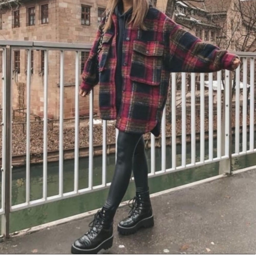 [zara] oversized blogger favorite plaid shacket.  S-M - Picture 2 of 14